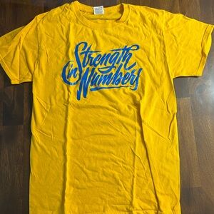 2018 Golden State Warriors STRENGTH in NUMBERS Conference Finals T-Shirt small